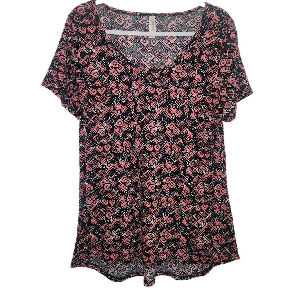 LuLaRoe Perfect Tee Shirt Medium Pink Black Geometric Floral Short Sleeve
MEDIUM